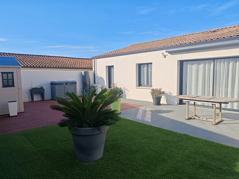 Maison - 98 m² - 4 pièces