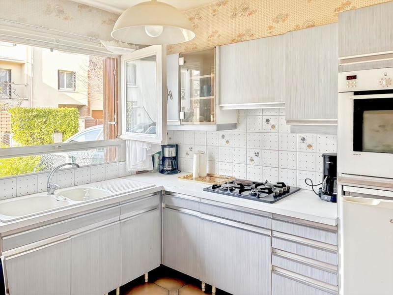 Maison - 96 m² - 5 pièces