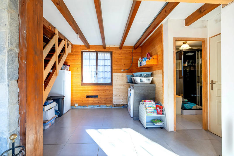 Maison - 90 m² - 6 pièces