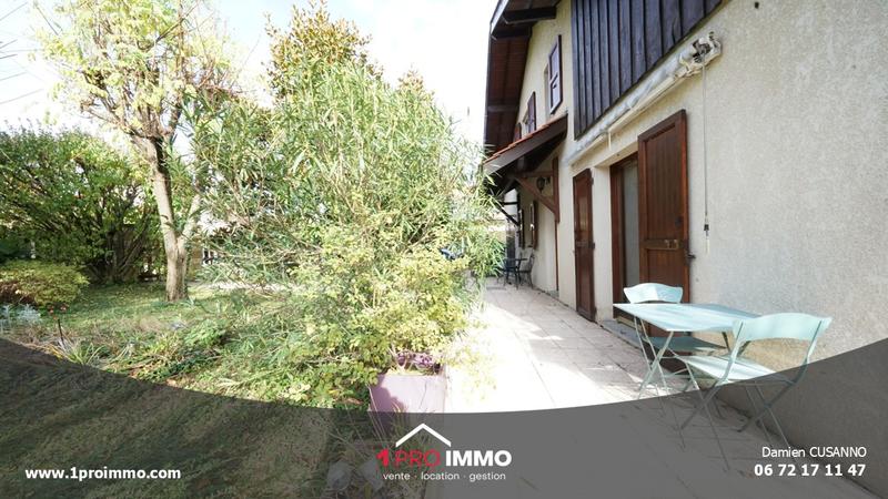 Maison - 99 m² - 5 pièces