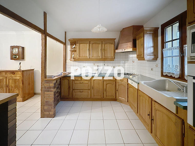 Maison - 110 m² - 6 pièces