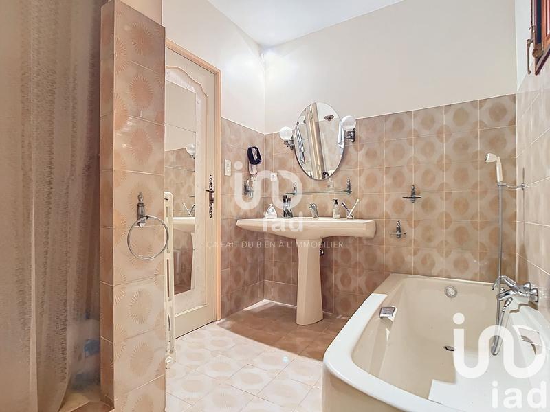 Maison de ville - 204 m² - 9 pièces