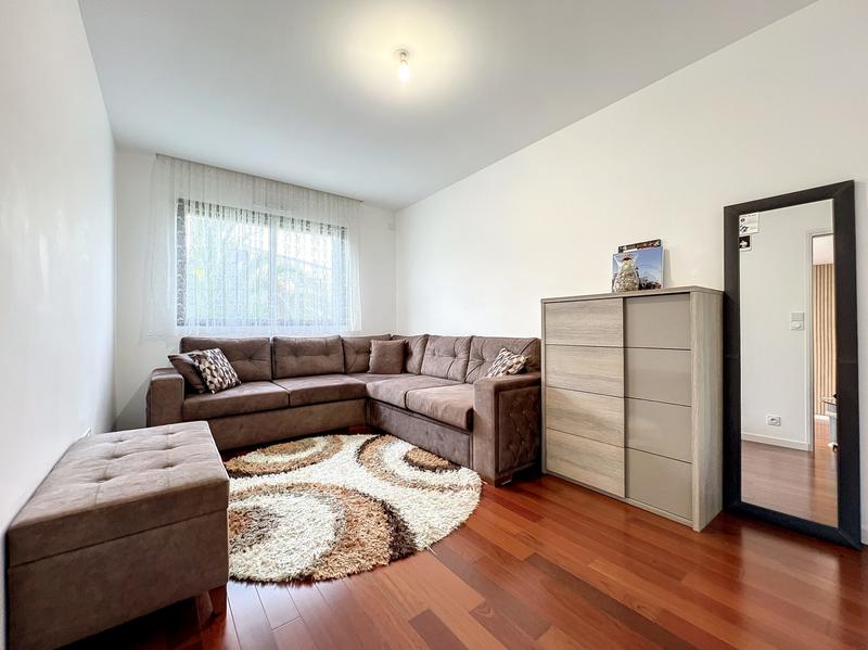 Maison contemporaine - 167 m² - 6 pièces