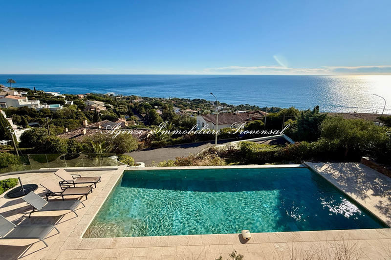 Villa - 200 m² - 5 pièces