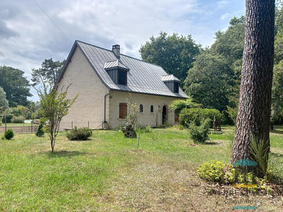 Maison - 221 m² - 7 pièces