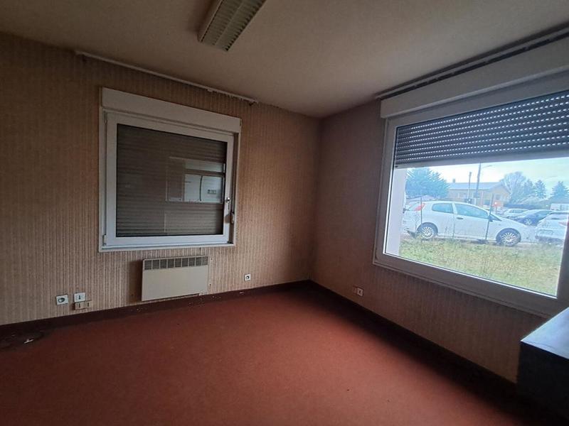 Parking / Garage - 540 m²