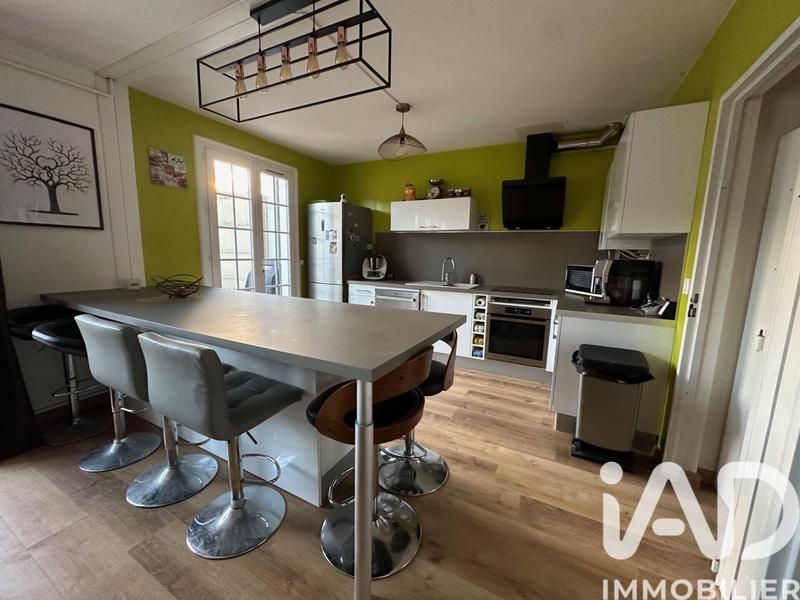 Maison - 93 m² - 4 pièces
