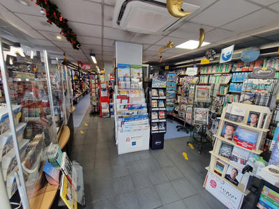 Local commercial - 184 m²