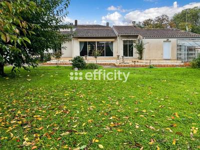 Pavillon - 150 m² - 5 pièces