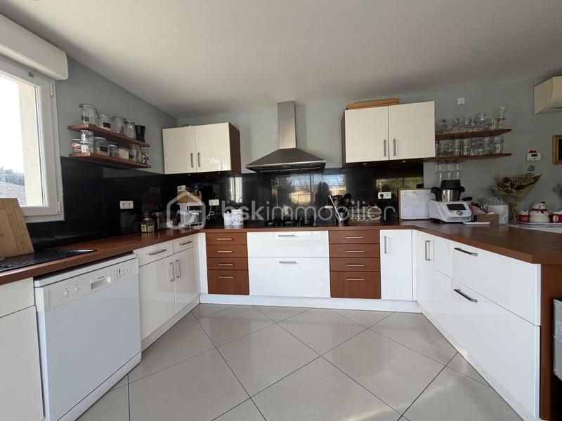 Villa - 136 m² - 5 pièces