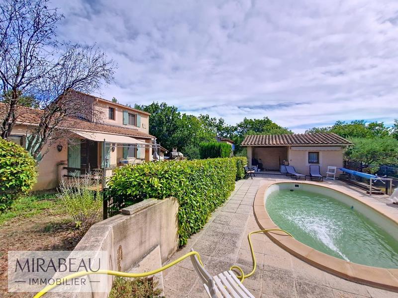 Villa - 96 m² - 5 pièces