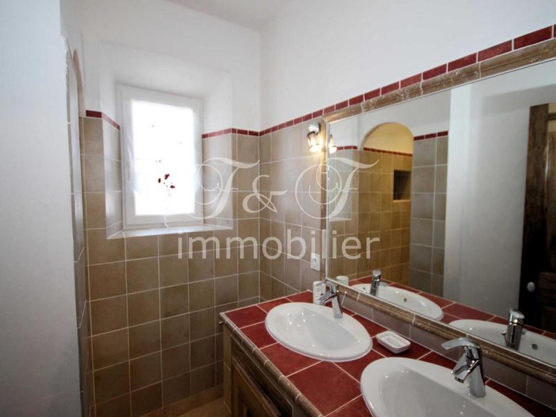 Propriété - 130 m²