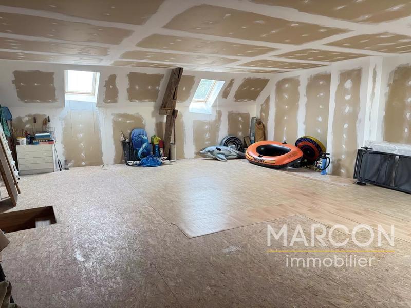 Maison - 197 m² - 7 pièces