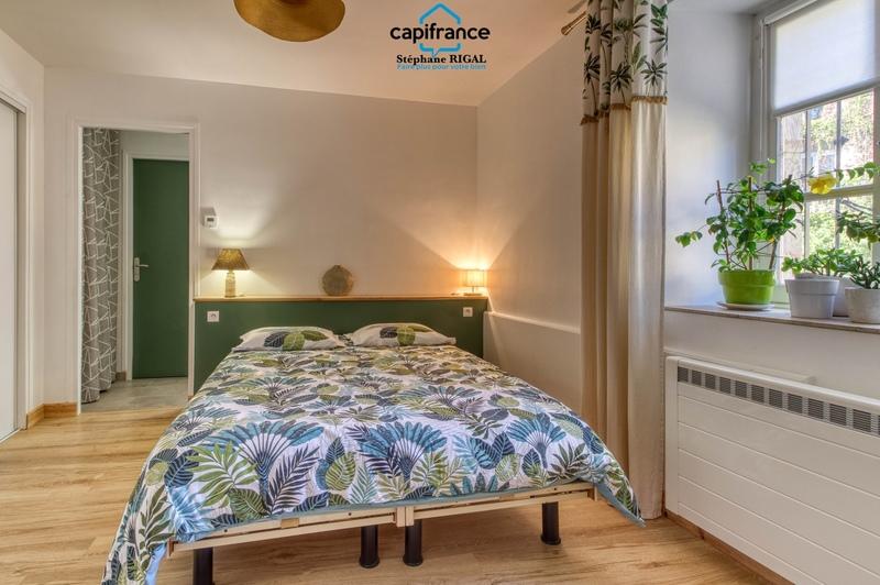 Maison en pierre - 130 m² - 7 pièces