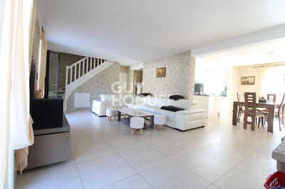 Maison - 123 m² - 6 pièces