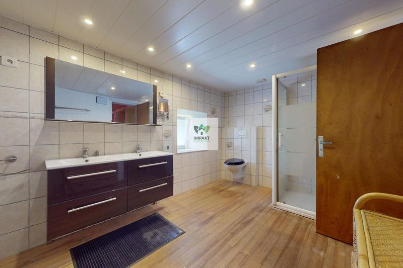 Ferme - 218 m² - 7 pièces