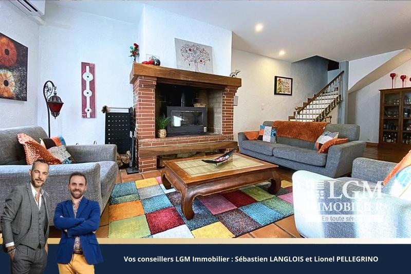 Maison - 240 m² - 7 pièces