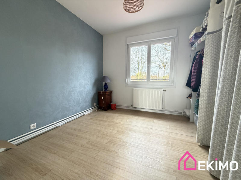 Maison - 99 m² - 6 pièces