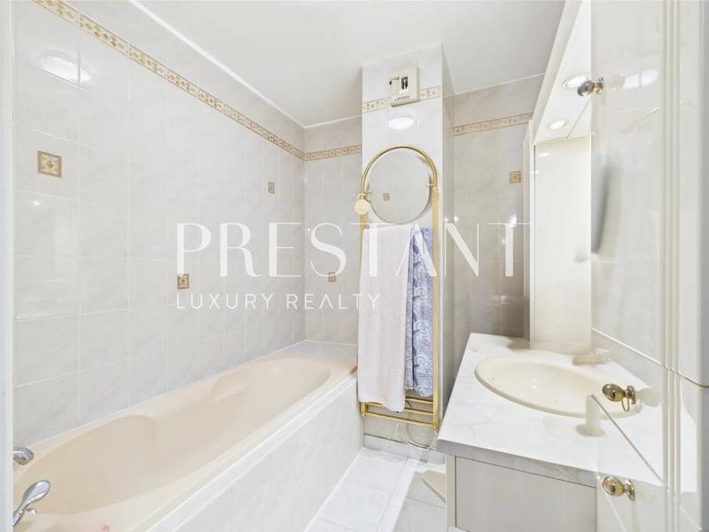 Appartement - 104 m² - 3 pièces