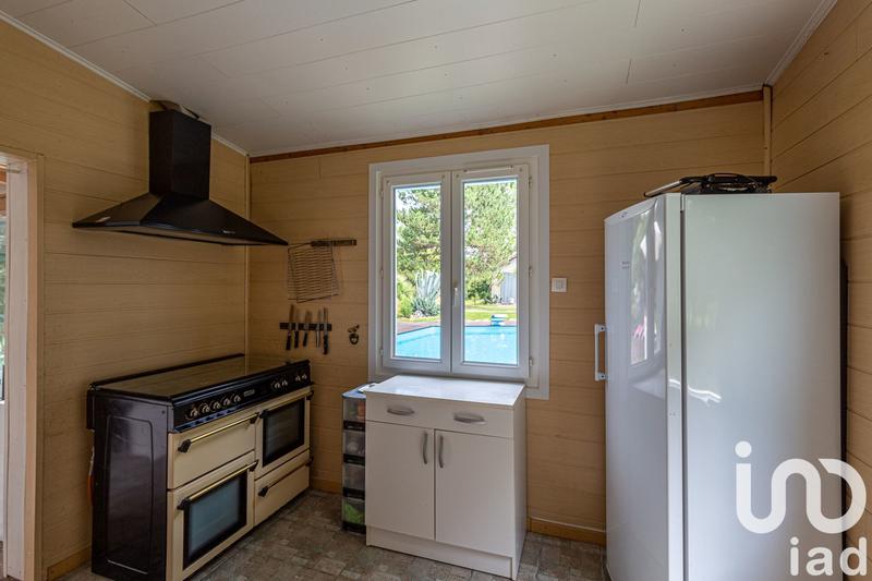 Maison - 220 m² - 6 pièces