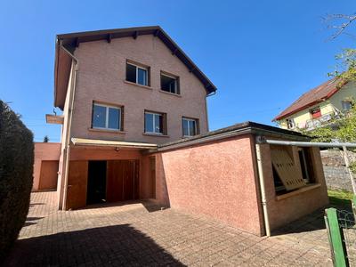 Maison - 138 m² - 5 pièces