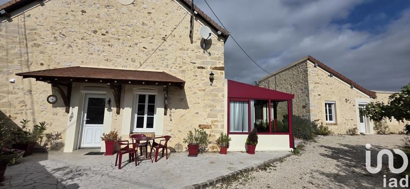 Maison - 245 m² - 6 pièces