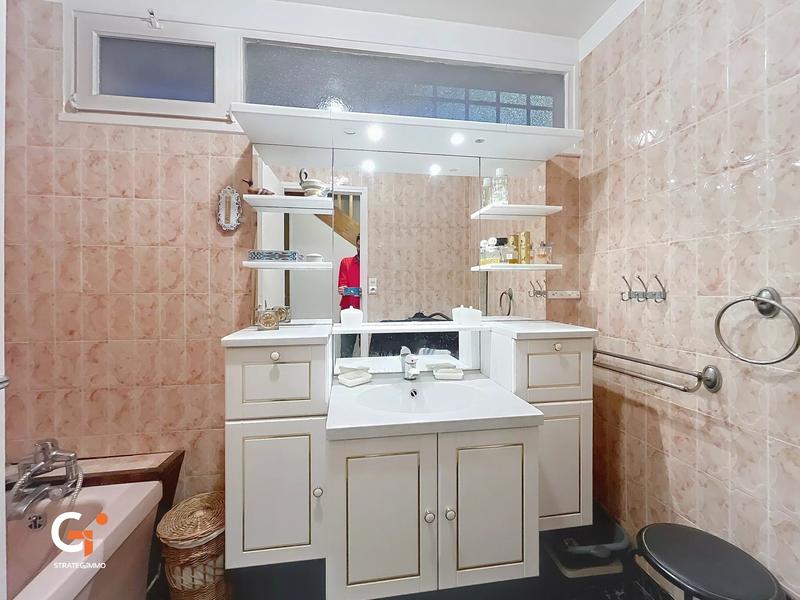 Maison - 155 m² - 7 pièces