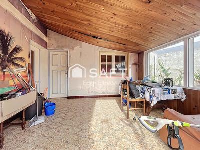 Maison - 133 m² - 10 pièces