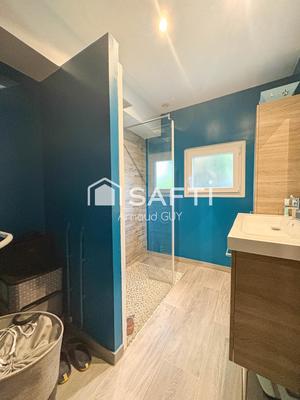 Maison - 87 m² - 5 pièces