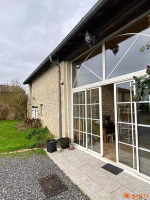 Maison - 200 m² - 12 pièces