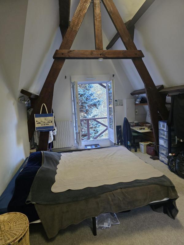 Maison - 196 m² - 9 pièces