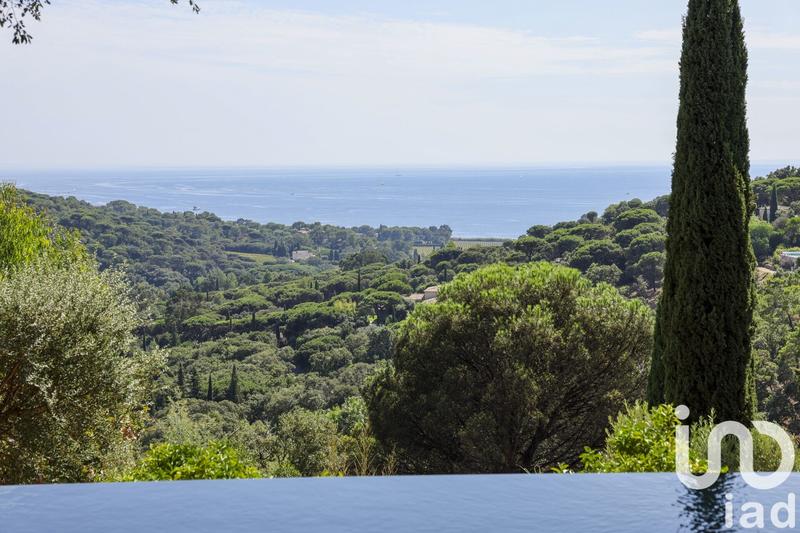 Maison - 350 m² - 9 pièces