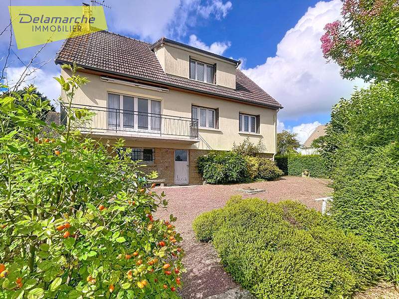 Maison - 121 m² - 7 pièces