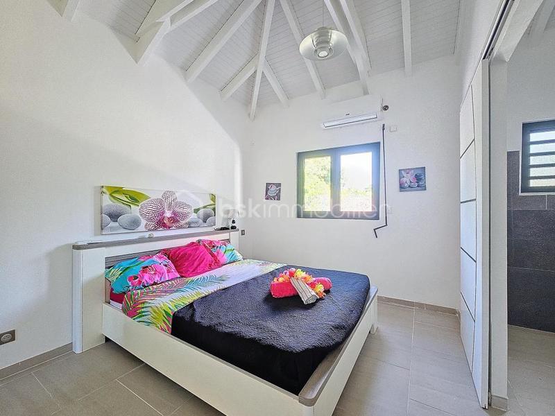 Villa - 110 m² - 4 pièces