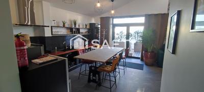 Maison - 363 m² - 12 pièces