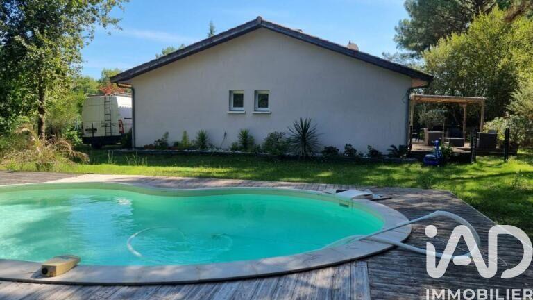 Maison - 120 m² - 5 pièces