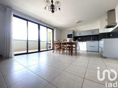 Appartement - 79 m² - 4 pièces