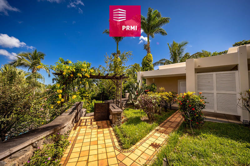 Maison - 245 m² - 7 pièces