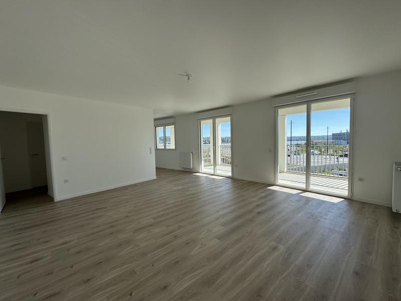 Appartement - 86 m² - 4 pièces