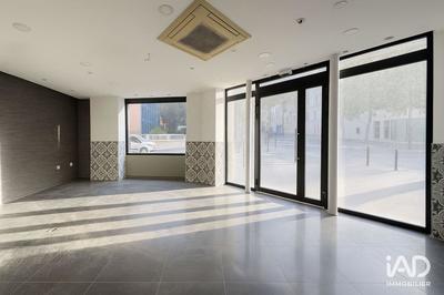 Local commercial - 135 m²