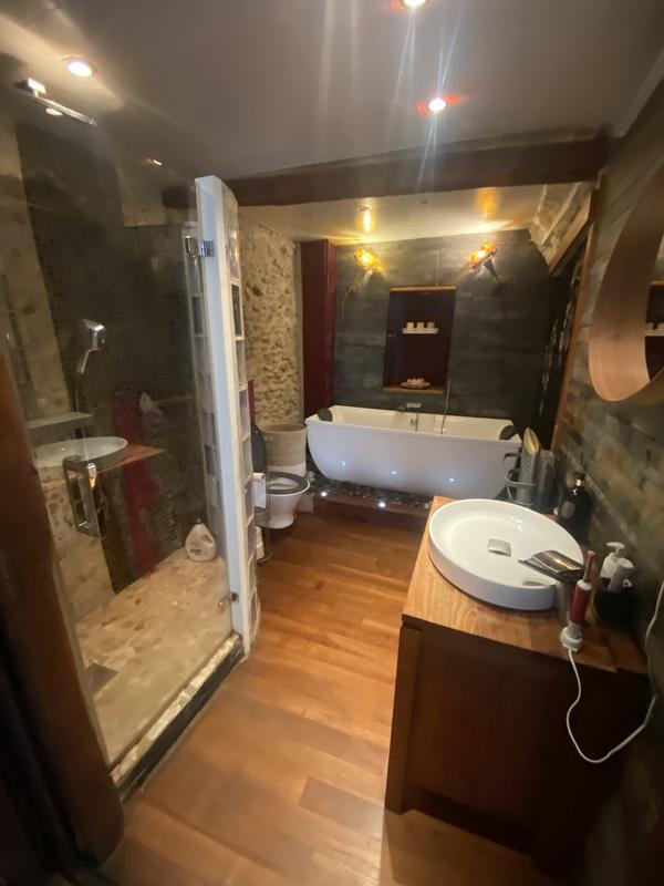 Maison - 187 m² - 5 pièces