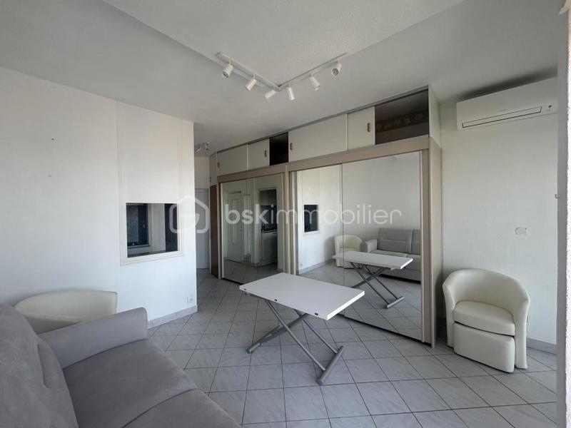 Studio - 26 m² - 1 pièce