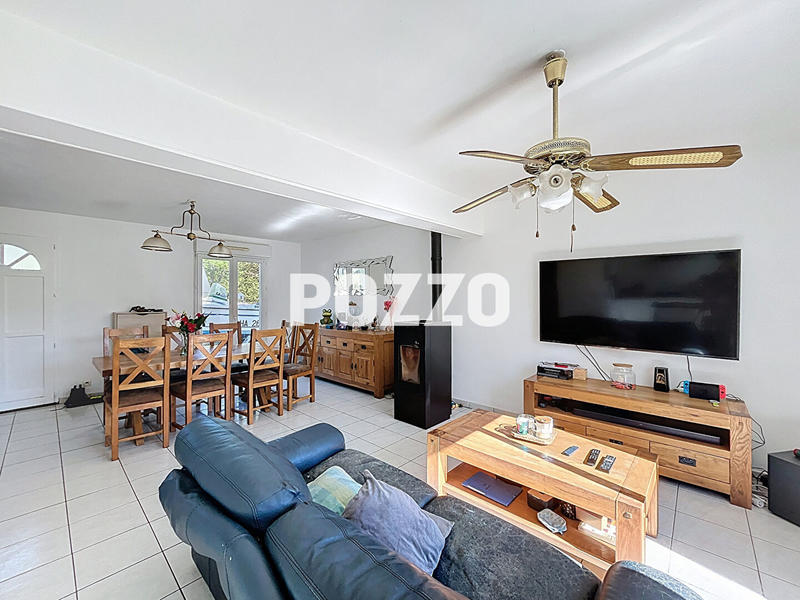 Maison - 82 m² - 5 pièces