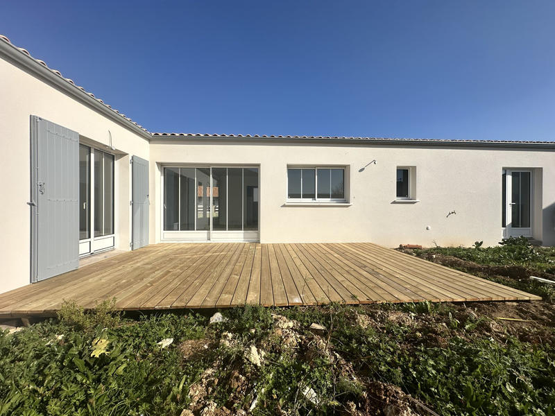 Maison - 120 m² - 5 pièces