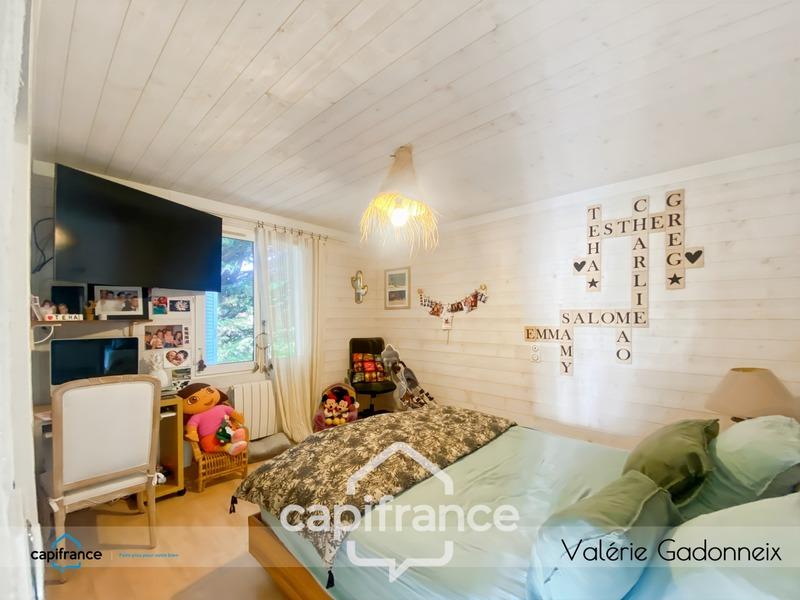 Local commercial - 143 m² - 5 pièces