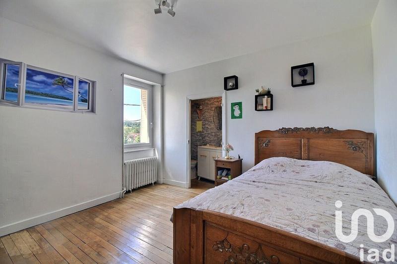 Maison de village - 332 m² - 14 pièces