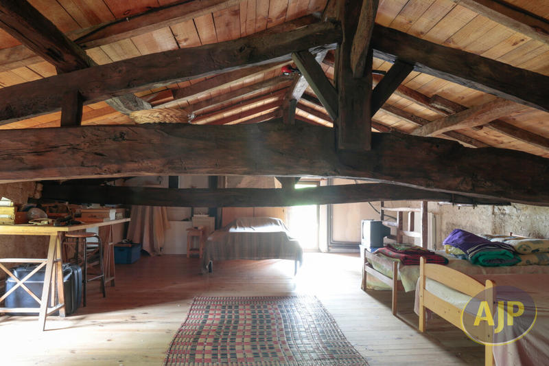 Maison - 160 m² - 5 pièces