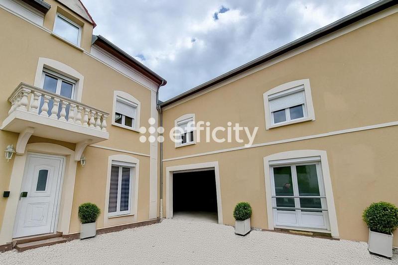 Appartement - 136 m² - 5 pièces