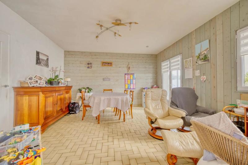 Maison - 105 m² - 4 pièces