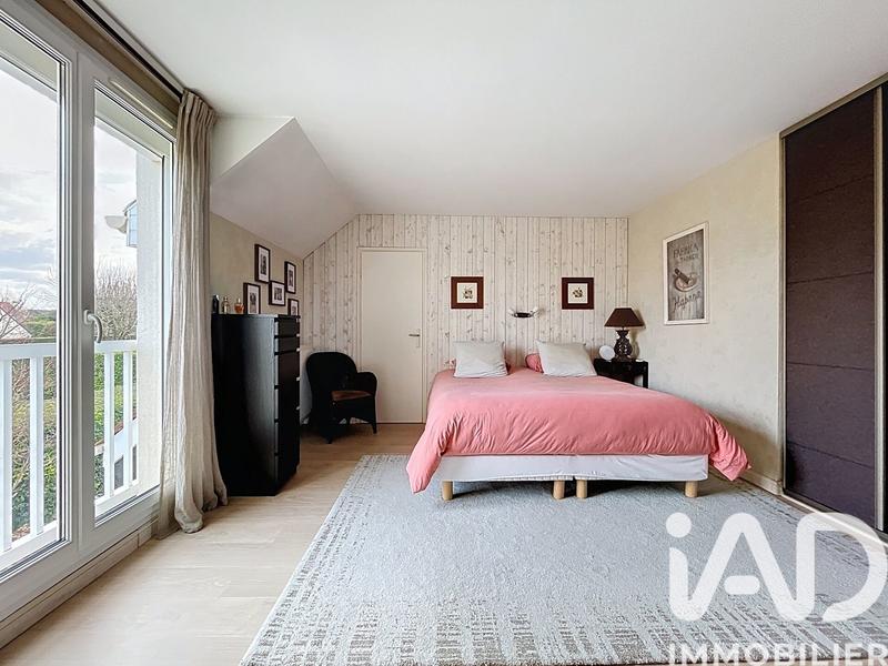 Maison - 193 m² - 7 pièces